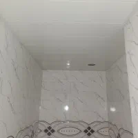 سقف کاذب نصب پی وی سی برای سرویس های بهداشتی(نصاب)|خدمات پیشه و مهارت|تبریز, |دیوار