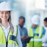 استخدام نیروی خدماتی خانم