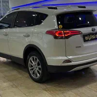 اجاره خودرو تویوتا رافور