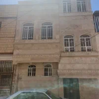 فروش خانه دوطبقه ونیم 110 متری|فروش خانه و ویلا|قم, قلعه کامکار|دیوار