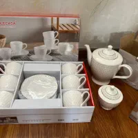 ست ۶نفره چای خوری زیبا به همراه قوری و قندون