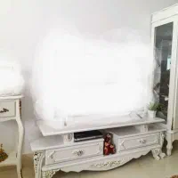 میز تلفن و میز تلویزیون و ویترین -همه باهم