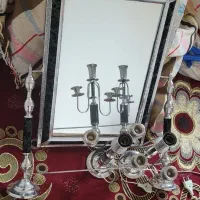 آینه و شمعدان دورمخمل