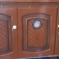 یک عدد کمد فلزی درحدنوع