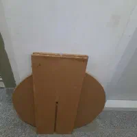 میز گرد|میز تلفن|نیشابور, دارایی|دیوار