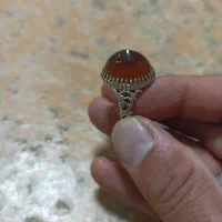 عقیق جز آبدار