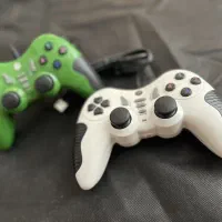 یک جفت دسته بازی نو