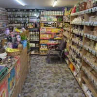 فروش یکجا وسایل و دکور و اجناس عطاری