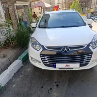 جک s5 مدل ۱۴۰۱ کارکرد ۳۲۰۰۰ سالم