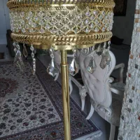 اباژور ایستاده