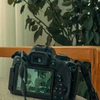 دوربین عکاسی canon 750D کنون|دوربین عکاسی و فیلم‌برداری|شباب, |دیوار