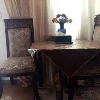 یک دست میز هشت نفره