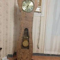 ساعت ایستاده ومیزتلویزیون