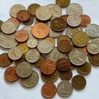 55 عدد سکه خارجی طبق تصویر