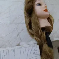 کله مانکن و موی مصنوعی