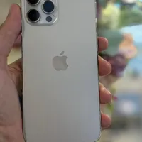 اپل iPhone 12 Pro با حافظهٔ ۲۵۶ گیگابایت