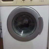 یک عدد لباسشویی تکنوکیت