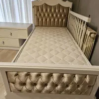 تخت کودک|تخت و صندلی بچه|نور, |دیوار