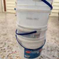 سطل ده کیلویی تمیز و نو