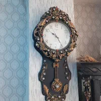 ساعت دیواری طرح چوب