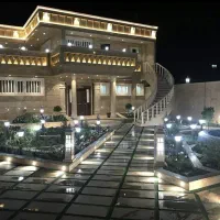 نظافتچی باشگاه بدنسازی