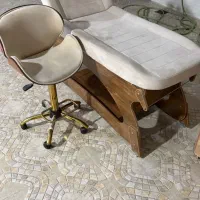 تخت و صندلی