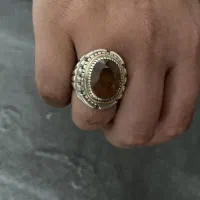 انگشتر کهنه یاقوت زرد معدنی اصیل