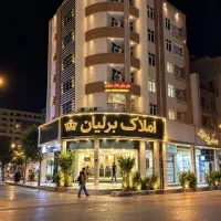 مغازه پاخور خوب کنار بانک صادرات وهابی  ۷۵ متر