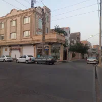 مغازه ی ۳۳ متری در میرزایی شمالی نبش چهارراه|اجارهٔ مغازه و غرفه|قرچک, میرزائی شمالی|دیوار