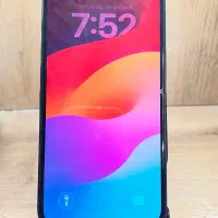 ایفون ۱۳ نرمال در حد نو