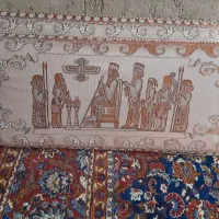 دو عدد پشتی