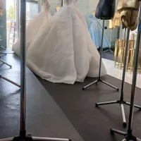 نیروی خانم کارگر ساده و همچنین خیاط خانم
