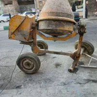 بتونیر ۳۰۰لیتری دینام ۴اسب موتوژن تبریز|ماشین‌آلات صنعتی|تهران, استخر|دیوار
