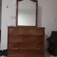 دراور چهار کشو با آینه