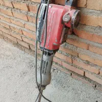 بتن کن . موتور آب .دینام