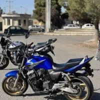 cb 400