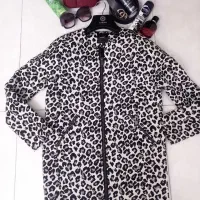 کاپشن، بارونی،ترنج کت،نیم بوت آگ|لباس|تهران, امیریه|دیوار