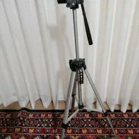 پایه نگهدارنده دوربین