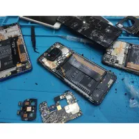 تعمیرکار موبایل در محل شما خرید گوشی سالم و خراب