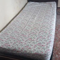 تخت یکنفره با تشک طبی فنری رویال