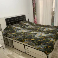 سرویس خواب همراه پاتختی و دراور|تخت و سرویس خواب|لاهیجان, گلستان|دیوار