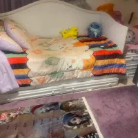 تخت و بوفه کودک