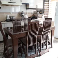 ناهارخوری شش نفره