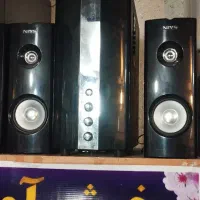 یک عدد اسپیکر  سه تکه Nivs