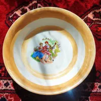 کاسه چینی قدمت دار