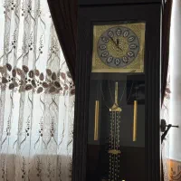 ساعت ایستاده چوبی