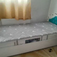 تخت چوبی یکنفره با تشک