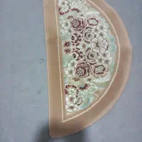 پادری دست گل برجسته