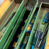 فنرقلاویز پیچ بریده سیلندر بوش سیلندر سرسیلندر|خدمات موتور و ماشین|قم, نخودی|دیوار