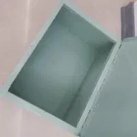 صندوقچه آهنی قدیمی قفل دار|کلکسیون اشیاء عتیقه|تهران, زرکش|دیوار